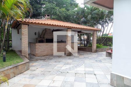 Apartamento à venda com 264m², 3 quartos e 4 vagas Apartamento à venda com 264m², 3 quartos e 4 vagasÁrea comum - Churrasqueira