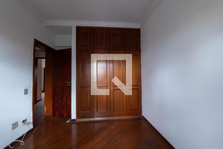 Apartamento à venda com 264m², 3 quartos e 4 vagas Apartamento à venda com 264m², 3 quartos e 4 vagasQuarto 2