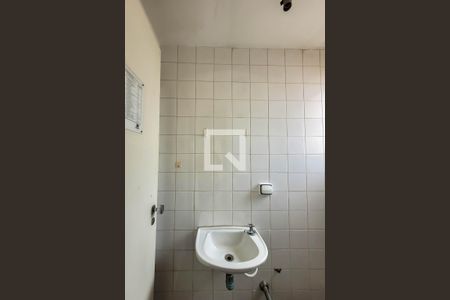 Apartamento para alugar com 70m², 3 quartos e 1 vaga Apartamento para alugar com 70m², 3 quartos e 1 vagaBanheiro de serviço