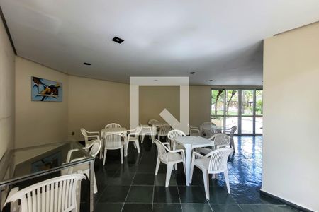 Apartamento para alugar com 70m², 3 quartos e 1 vaga Apartamento para alugar com 70m², 3 quartos e 1 vagaSalão de Festa