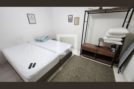 Quarto de apartamento para alugar com 1 quarto, 54m² em José Menino, Santos