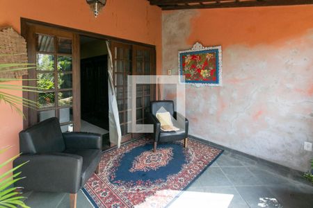 Casa de condomínio à venda com 346m², 4 quartos e 5 vagas Casa de condomínio à venda com 346m², 4 quartos e 5 vagasVaranda das suites 1 e 2