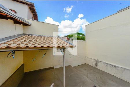 Casa à venda com 119m², 2 quartos e 2 vagasQuintal