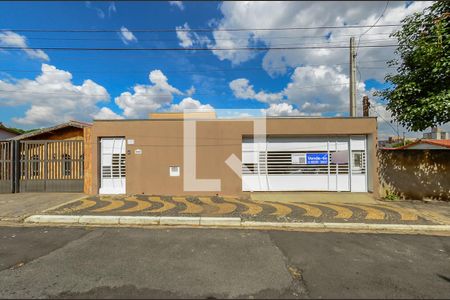 Casa à venda com 119m², 2 quartos e 2 vagasPlaquinha