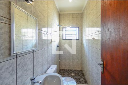 Casa à venda com 119m², 2 quartos e 2 vagasEdícula -Banheiro