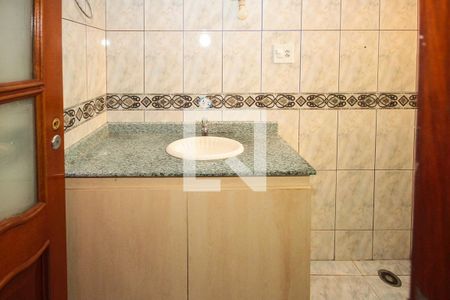 Casa à venda com 269m², 3 quartos e 2 vagas Casa à venda com 269m², 3 quartos e 2 vagasbanheiro da Suite 02
