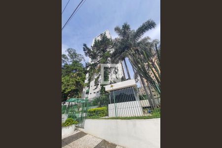 Apartamento à venda com 120m², 3 quartos e 1 vagaFachada