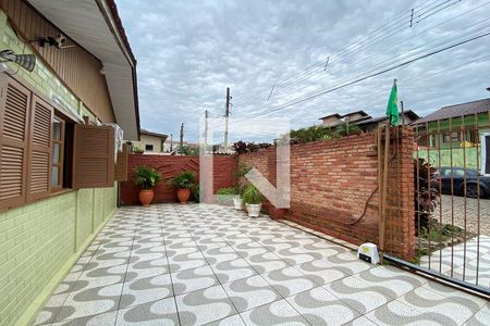 Casa à venda com 70m², 3 quartos e 2 vagasÁrea Externa