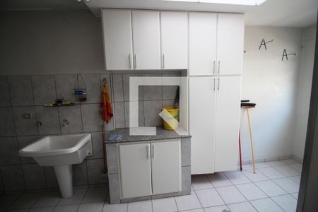 Casa à venda com 150m², 2 quartos e 2 vagasLavanderia