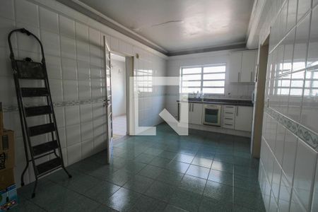 Casa à venda com 150m², 2 quartos e 2 vagasCozinha