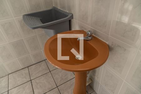 Casa para alugar com 43m², 1 quarto e sem vagaBanheiro