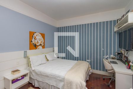 Casa à venda com 700m², 7 quartos e 5 vagas Casa à venda com 700m², 7 quartos e 5 vagasSuíte 3