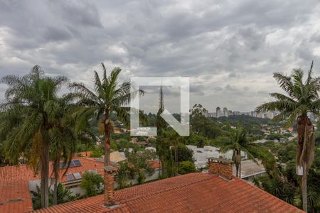 Casa à venda com 700m², 7 quartos e 5 vagas Casa à venda com 700m², 7 quartos e 5 vagasVista da Área da Piscina