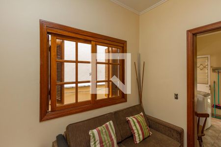 Casa à venda com 700m², 7 quartos e 5 vagas Casa à venda com 700m², 7 quartos e 5 vagasQuarto de Serviço 1