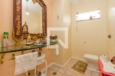 Casa à venda com 700m², 7 quartos e 5 vagas Casa à venda com 700m², 7 quartos e 5 vagasLavabo