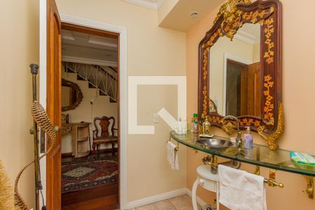 Casa à venda com 700m², 7 quartos e 5 vagas Casa à venda com 700m², 7 quartos e 5 vagasLavabo