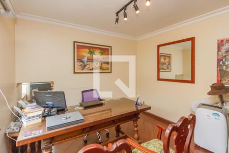 Casa à venda com 700m², 7 quartos e 5 vagas Casa à venda com 700m², 7 quartos e 5 vagasEscritório