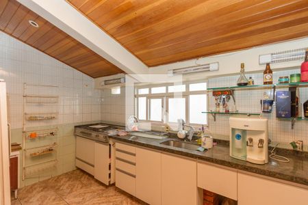 Casa à venda com 700m², 7 quartos e 5 vagas Casa à venda com 700m², 7 quartos e 5 vagasCozinha 2