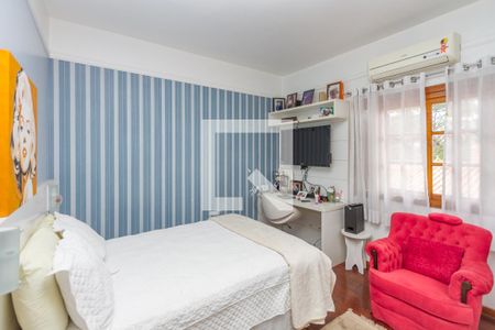 Casa à venda com 700m², 7 quartos e 5 vagas Casa à venda com 700m², 7 quartos e 5 vagasSuíte 3