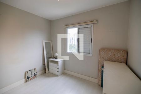 Quarto de apartamento à venda com 3 quartos, 68m² em Jardim Tupanci, Barueri