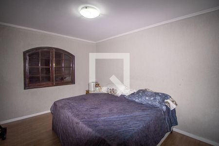 Casa à venda com 360m², 5 quartos e 6 vagasSuíte