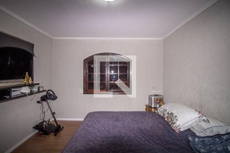 Casa à venda com 360m², 5 quartos e 6 vagasSuíte