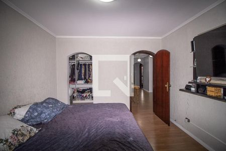 Casa à venda com 360m², 5 quartos e 6 vagasSuíte