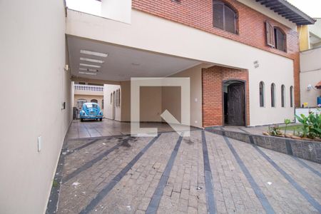 Casa à venda com 360m², 5 quartos e 6 vagasGaragem