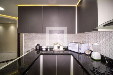 Casa à venda com 360m², 5 quartos e 6 vagasCozinha