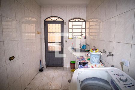 Casa à venda com 360m², 5 quartos e 6 vagasÁrea de Serviço