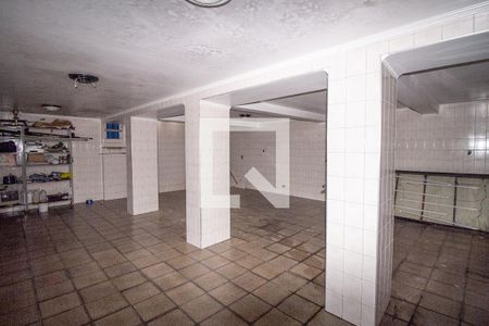 Casa à venda com 360m², 5 quartos e 6 vagasCasa 2 - Quarto 2