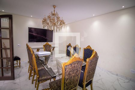 Casa à venda com 360m², 5 quartos e 6 vagasSala de Jantar