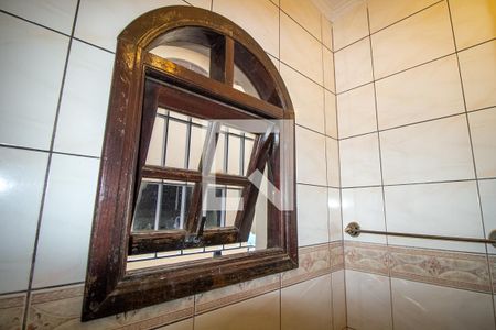 Casa à venda com 360m², 5 quartos e 6 vagasCasa 2 - Banheiro