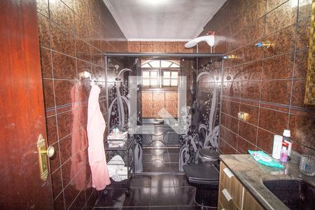 Casa à venda com 360m², 5 quartos e 6 vagasBanheiro da Suíte