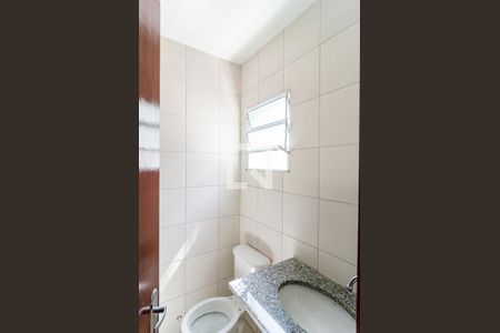 Casa de condomínio à venda com 75m², 2 quartos e 2 vagas Casa de condomínio à venda com 75m², 2 quartos e 2 vagasBanheiro da Suíte 1