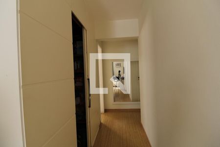 Apartamento à venda com 200m², 3 quartos e 2 vagasSuíte 1