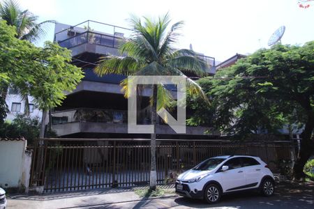 Apartamento à venda com 200m², 3 quartos e 2 vagasFachada