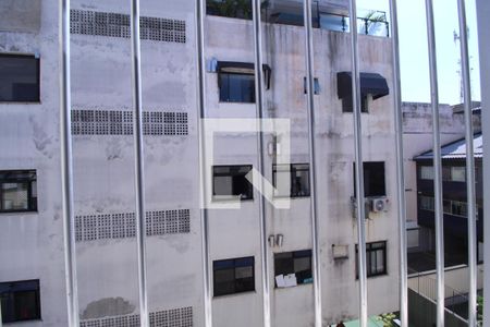 Apartamento à venda com 200m², 3 quartos e 2 vagasVista - Suíte 1