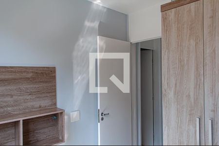 Quarto 1 de apartamento para alugar com 2 quartos, 46m² em Taquara, Rio de Janeiro