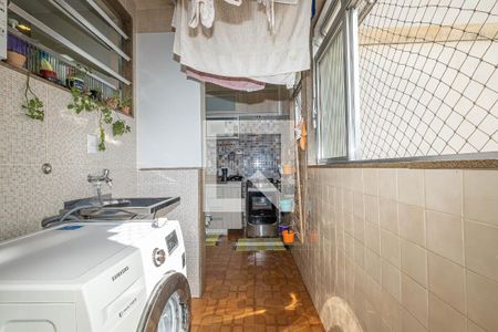 Apartamento à venda com 58m², 1 quarto e 1 vaga Apartamento à venda com 58m², 1 quarto e 1 vagaÁrea de Serviço