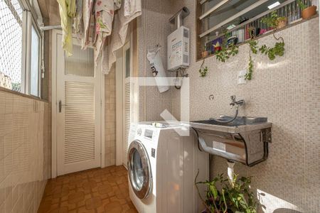 Apartamento à venda com 58m², 1 quarto e 1 vaga Apartamento à venda com 58m², 1 quarto e 1 vagaÁrea de Serviço