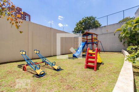 Apartamento à venda com 65m², 2 quartos e 2 vagas Apartamento à venda com 65m², 2 quartos e 2 vagasÁrea Comum - Playground