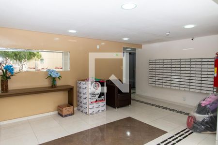 Apartamento para alugar com 44m², 2 quartos e 1 vagaHall social