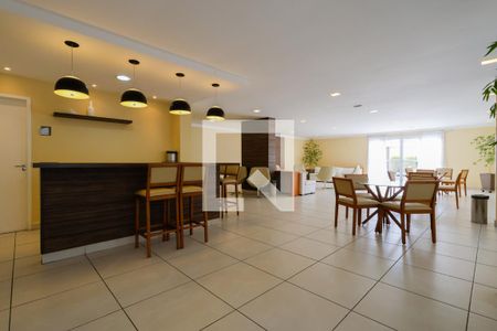 Apartamento para alugar com 67m², 2 quartos e 1 vaga Apartamento para alugar com 67m², 2 quartos e 1 vagaÁrea comum - Salão de festas