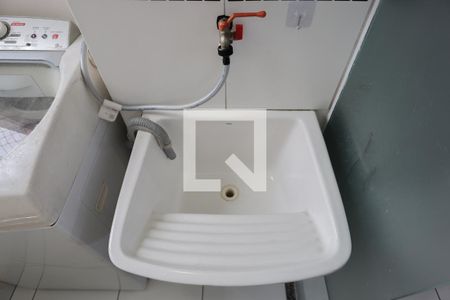 Apartamento para alugar com 67m², 2 quartos e 1 vaga Apartamento para alugar com 67m², 2 quartos e 1 vagaÁrea de serviço