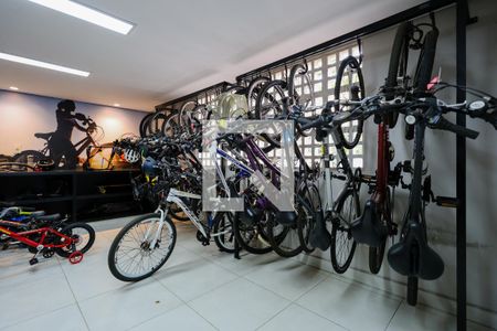 Apartamento para alugar com 67m², 2 quartos e 1 vaga Apartamento para alugar com 67m², 2 quartos e 1 vagaÁrea comum - Bicicletário