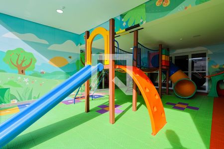 Apartamento para alugar com 67m², 2 quartos e 1 vaga Apartamento para alugar com 67m², 2 quartos e 1 vagaÁrea comum - Playground