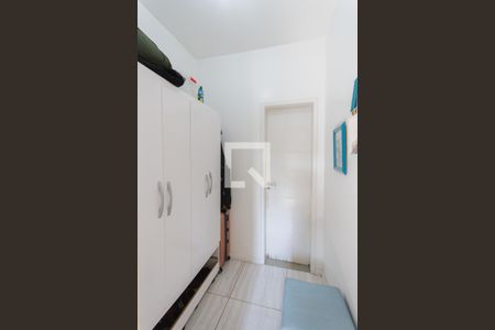 Casa de condomínio à venda com 181m², 3 quartos e 2 vagas Casa de condomínio à venda com 181m², 3 quartos e 2 vagasCloset da Suíte 1