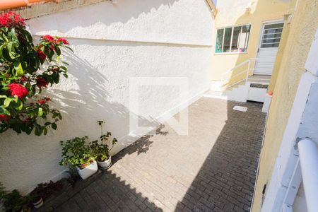 Casa de condomínio à venda com 181m², 3 quartos e 2 vagas Casa de condomínio à venda com 181m², 3 quartos e 2 vagasGaragem