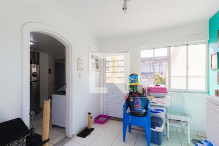 Casa de condomínio à venda com 181m², 3 quartos e 2 vagas Casa de condomínio à venda com 181m², 3 quartos e 2 vagasCopa